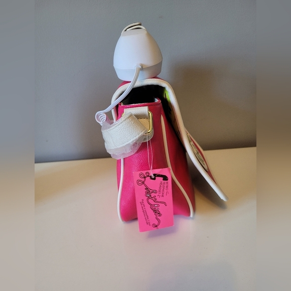 Betsey Johnson Betsey's Hotline Kitsch Phone Purse, BNWT - Picture 3 of 11